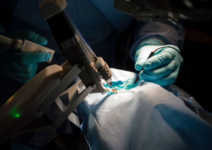 Samenwerking  Oogziekenhuis Rotterdam en Preceyes voor ontwikkeling van operatierobot voor oogchirurgie