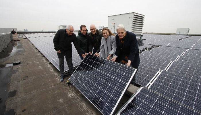Duurzaam Breepark installeert 3.648 zonnepanelen